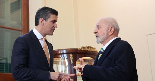 Tras reunirse con Santi, Lula cargó contra Milei: "Lamento que el presidente de un país importante no haya venido"