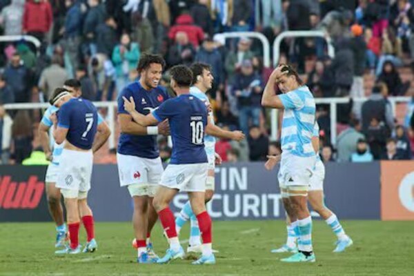 Versus / Detienen a dos jugadores de la selección francesa de rugby por presunto abuso sexual en Argentina