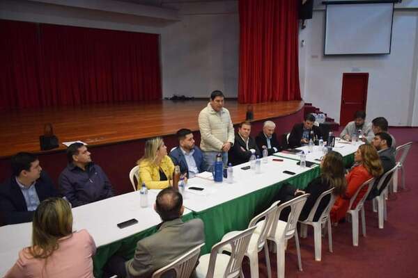 Intendentes de Villa Elisa y Lambaré piden ampliar avenida Defensores del Chaco - Nacionales - ABC Color