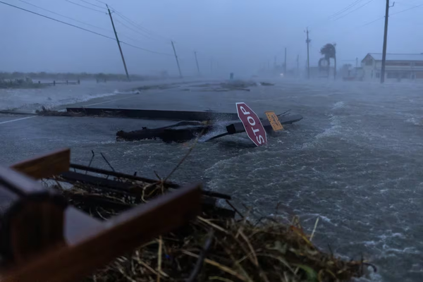 Al menos dos muertos tras el paso del huracán Beryl en EEUU - Megacadena - Diario Digital