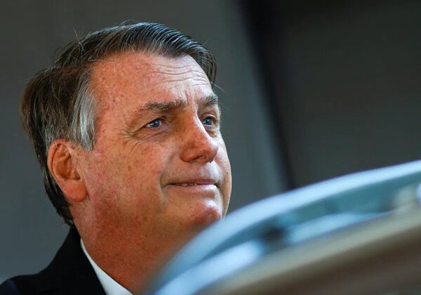La Policía acusó a Bolsonaro de subastar en secreto joyas que le regalaron cuando era presidente