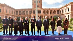 Peña pidió eliminar barreras y hubo tensión de Lula y Lacalle con Milei