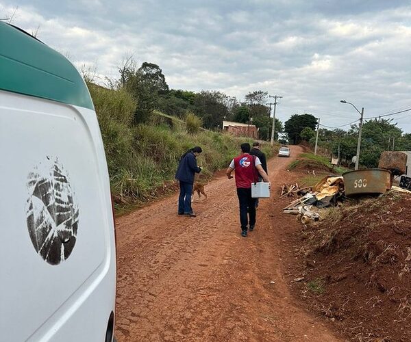 Realizan vacunación casa por casa en San Alberto
