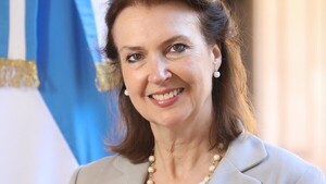 Canciller argentina trató de ignorantes a periodistas paraguayos