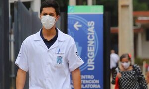 Salud Pública reglamenta carga horaria y jornadas laborales para médicos
