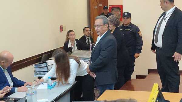 Continuó juicio oral contra el exgobernador Hugo Javier - PDS RADIO Y TV