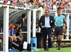 Versus / ¿Un candidato menos para la Albirroja? Ramón Díaz arregló su llegada a un nuevo club