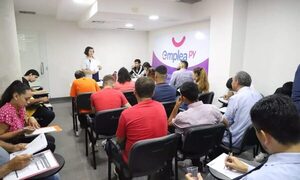 Expo empleo ofrece más de 1.300 vacancias de trabajo