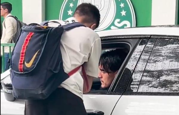 Versus / Tras ser "desperdiciado" en la Copa América, Gustavo Gómez es mimado en el Palmeiras