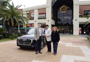 delSol entregó el premio principal de la promo “Mamá y Papá” - Empresariales - ABC Color