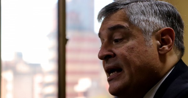 Denuncian que Ramírez perdió el control del MEC y que está intervenido por Bachi, Derlis y Lizarella