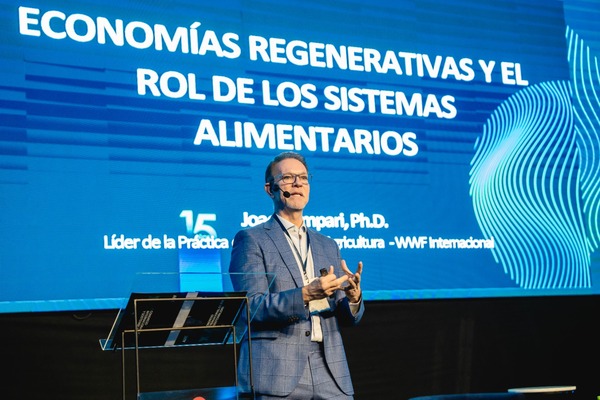 L铆der global de WWF expuso sobre el papel de los sistemas alimentarios en la conservaci贸n del planeta - Revista PLUS