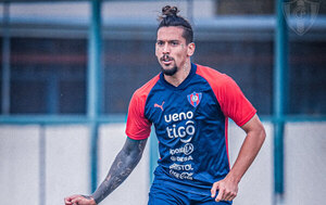 Versus / Cerro Porteño, con dos amistosos en un día y a puertas abiertas
