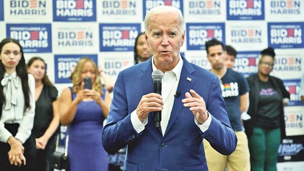 No tira la toalla: “Me niego a retirarme”, desafía Joe Biden