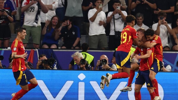 España elimina a Francia y jugará su quinta final de la Eurocopa