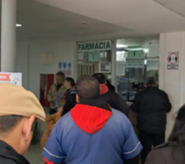 Fiscalía allana farmacia del IPS en Coronel Oviedo - Paraguay.com