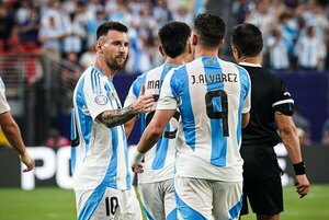 Versus / "Son las últimas batallas y estoy disfrutándolas al maximo", dice Messi tras pase a la final