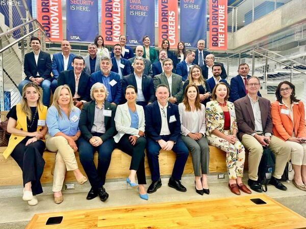 Buscan replicar modelo americano “Small Business Development Center”para apoyar a mipymes paraguayas - MarketData
