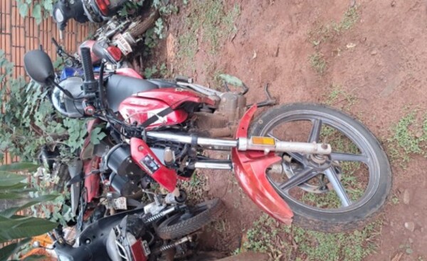 Accidente involucró dos motocicletas y dejó un herido