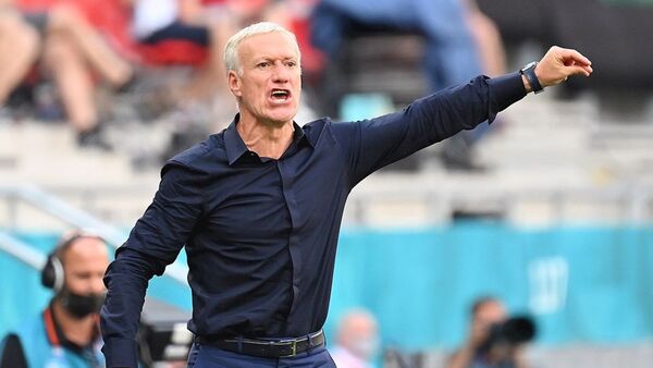 Deschamps continuará al frente de la selección francesa