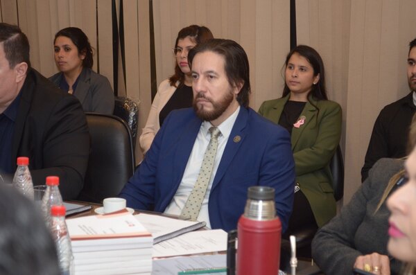 Plantean mayor control en las elecciones para que los muertos “dejen de votar” - ADN Digital