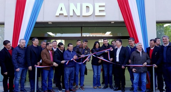 Inauguran nuevo edificio corporativo de la ANDE en Coronel Oviedo - Noticiero Paraguay