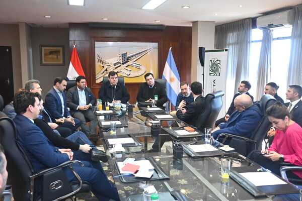 Líderes políticos y empresariales de Argentina fueron recibidos por autoridades de la EBY