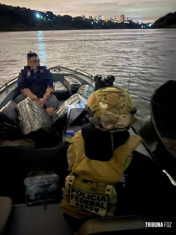 Incautan embarcación con 305 kilos de marihuana en río Paraná - ABC en el Este - ABC Color