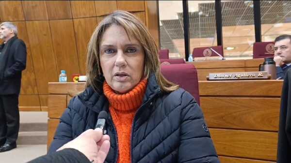 Diputada afirma que podrían debatir desafuero para Esteban Samaniego