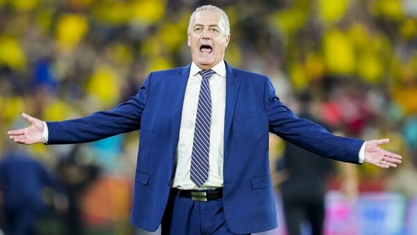 Versus / ¿Cómo juegan los equipos de Gustavo Alfaro, candidato 1 a dirigir la Albirroja?