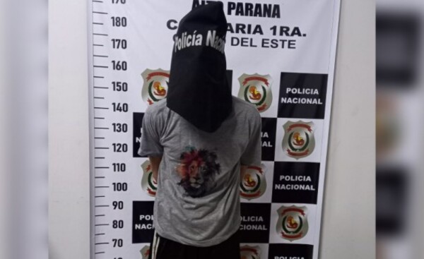 Robó a punta de machete una cartera en pleno centro