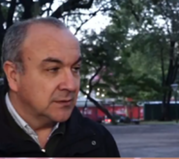 Impulsores de "Chau nepotismo" lamentan rechazo de Bachi Nuñez - Paraguay.com