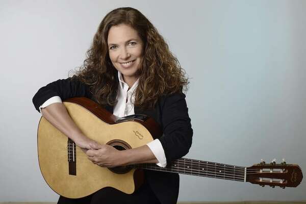 Dos noches para emocionarse con Sandra Mihanovich - Música - ABC Color
