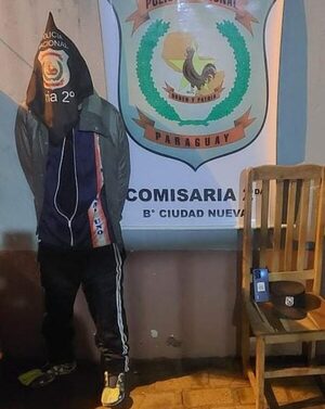 Atrapan a delincuente que ingresó a robar en vivienda