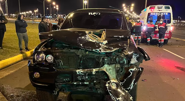 Dos muertos en accidente de tránsito en la costanera de Encarnación - Noticiero Paraguay