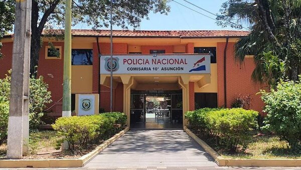 Detienen a supuestos “polibandis” en Asunción: se sospecha de extorsión y de “tortolerismo” - Radio Imperio 106.7 FM