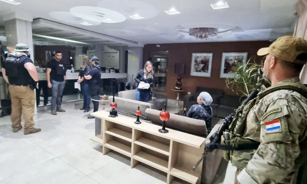 Piden juicio oral para 24 personas ligadas a esquema de lavado liderado por Pavão - OviedoPress