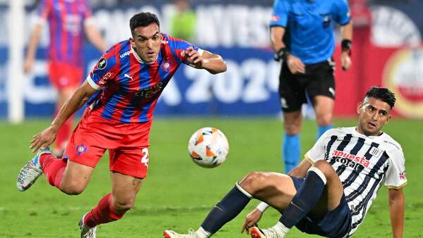 Alfio Oviedo lleva sus goles a la altura de La Paz