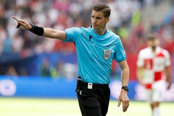 El francés François Letexier arbitrará la final de la Eurocopa - Radio Imperio 106.7 FM