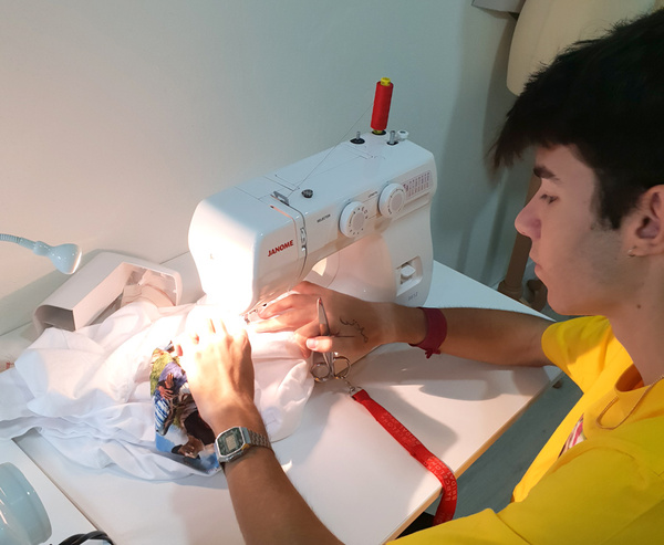 CODENI impulsa taller de costura y máquina de coser para niños en San Juan del Paraná