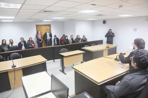 Estudiantes de Maestría Internacional en Derecho visitaron sede judicial de la Capital