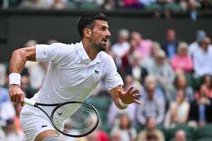 Novak Djokovic medirá a Carlos Alcaraz en la final de Wimbledon - Tenis - ABC Color