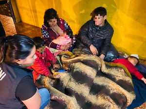 Funcionarios de CODENI recorre de noche para rescatar niños en Franco - La Clave