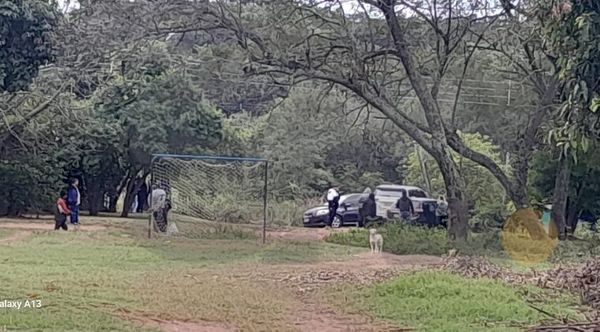 En trabajo de inteligencia disparan a dos agentes antinarcóticos - Noticiero Paraguay