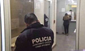 Fiscalía allana Municipalidad de Asunción por caso de mal uso de bonos y de detergentes – Prensa 5