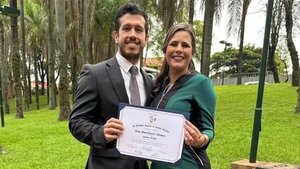 Juez desestima denuncia contra ex asesores de Kattya González por cobro indebido de honorarios