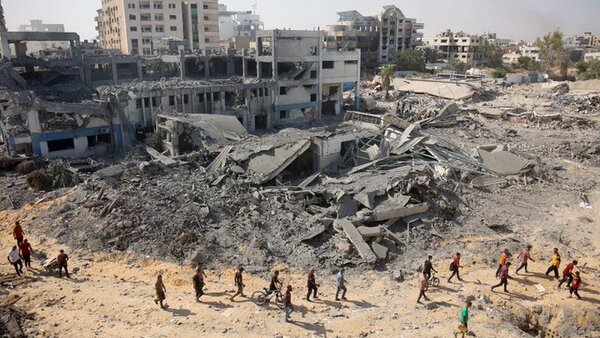 El ejército israelí se retira del norte de Gaza dejando decenas de palestinos muertos