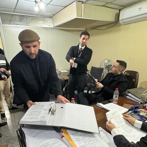 Fiscales retiran documentos de la Municipalidad de Asunción relacionados a bonos - Judiciales.net