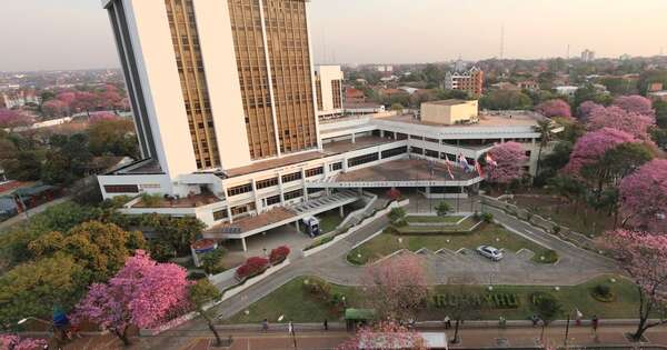 Diario HOY | Ni un solo guaraní se desvió, aseguran desde la Municipalidad tras constitución fiscal