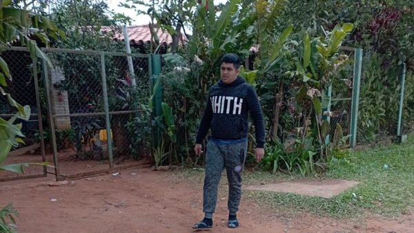 Denuncian a policía por presuntamente asesinar de tres disparos a un perro